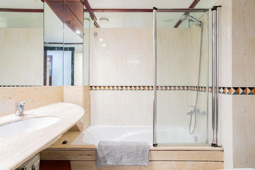 Canela Homes Monumental Apartment